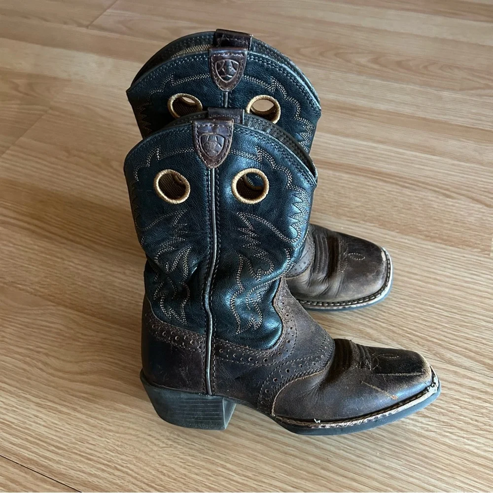 Ariat Heritage Roughstock Western Boots Kids 12.5